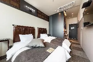 Hotel H Avenue Gwangalli Branch 2*