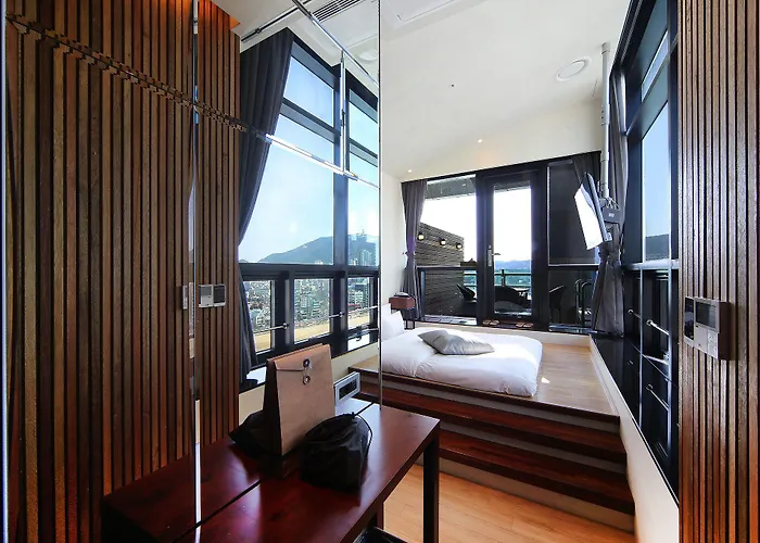 H Avenue Gwangalli Branch Hotel 2*
