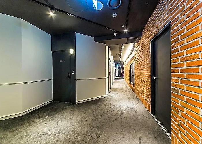 H Avenue Gwangalli Branch
